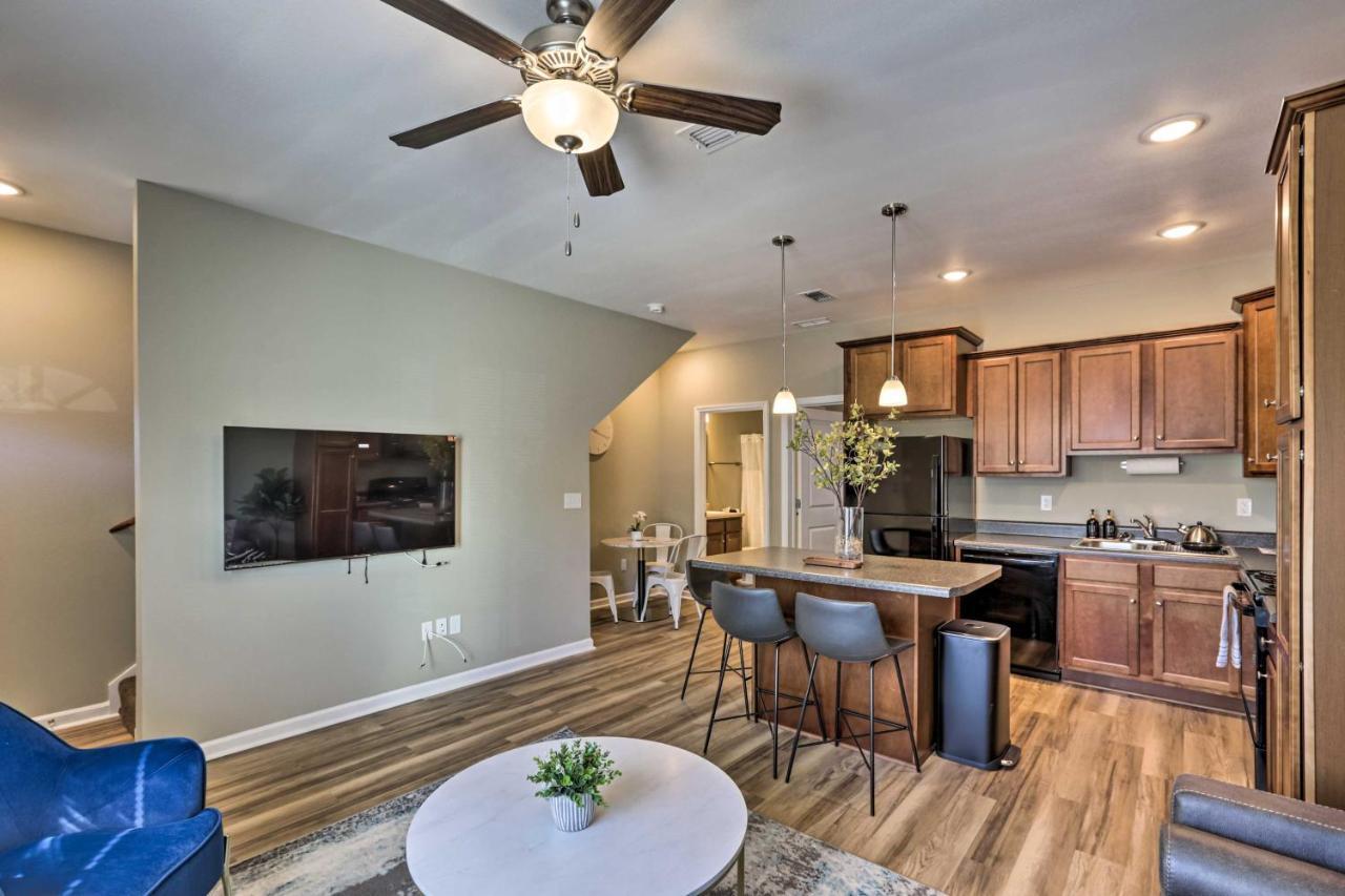 Ideally Located And Elegant Condo With Balcony! Tallahassee Exterior photo